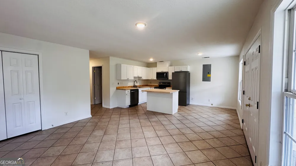 101 Mimosa CIR Reidsville, GA 30453