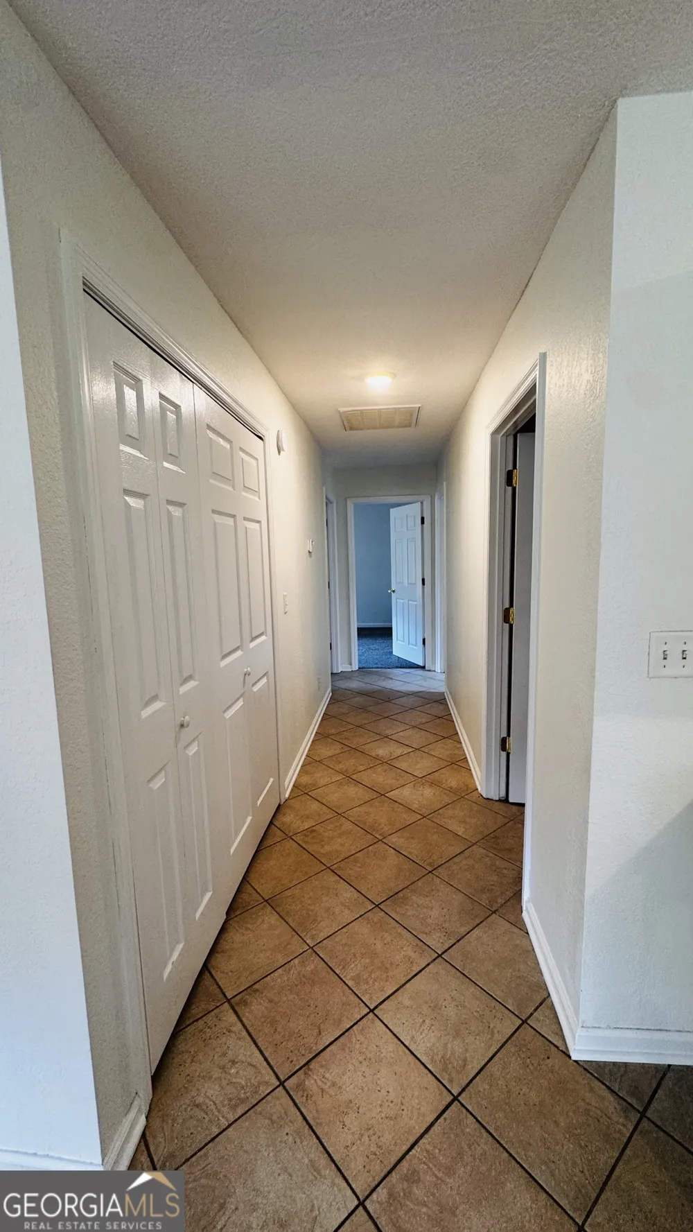 101 Mimosa CIR Reidsville, GA 30453