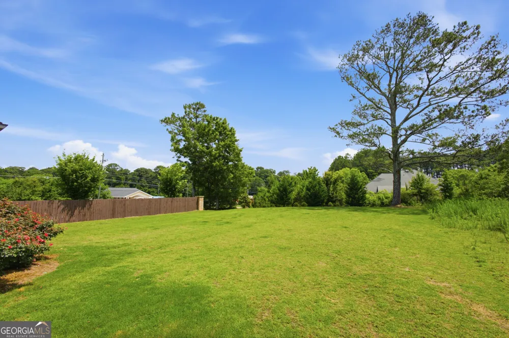 2700 Westgate Park DR Loganville, GA 30052