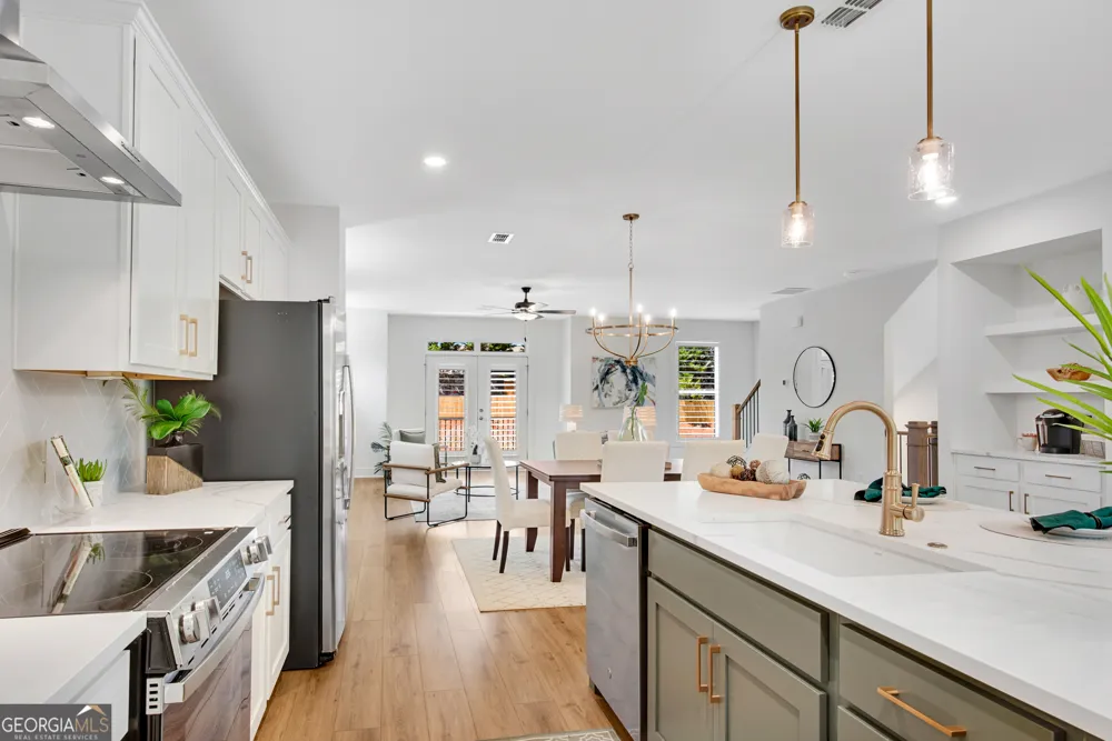 2743 Hallwood LN Suwanee, GA 30024