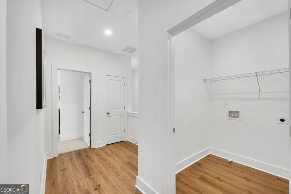 2743 Hallwood LN Suwanee, GA 30024