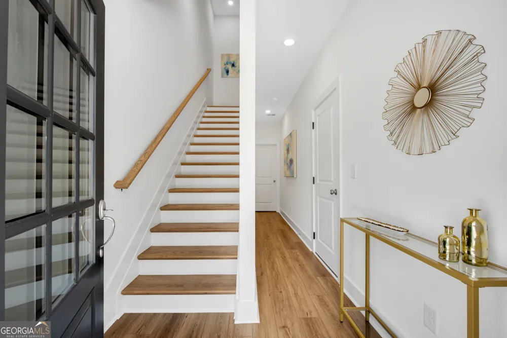 2743 Hallwood LN Suwanee, GA 30024