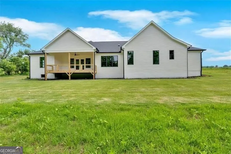 300 Eminence Peak Rydal, GA 30171