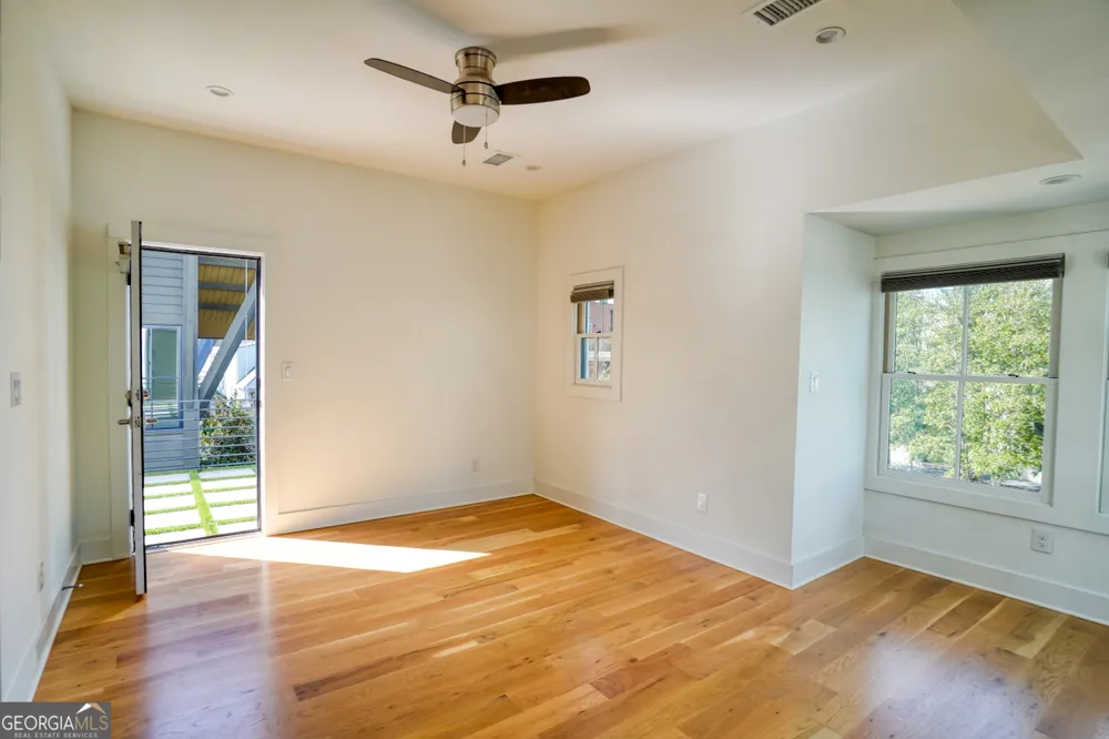 157 Ravenhurst LN Fayetteville, GA 30214