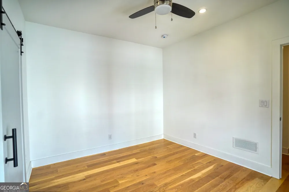 157 Ravenhurst LN Fayetteville, GA 30214