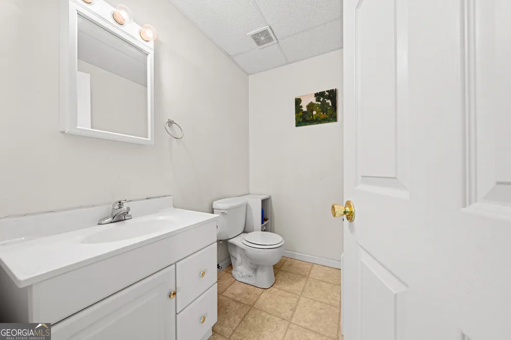 81 Valley RD Colbert, GA 30628