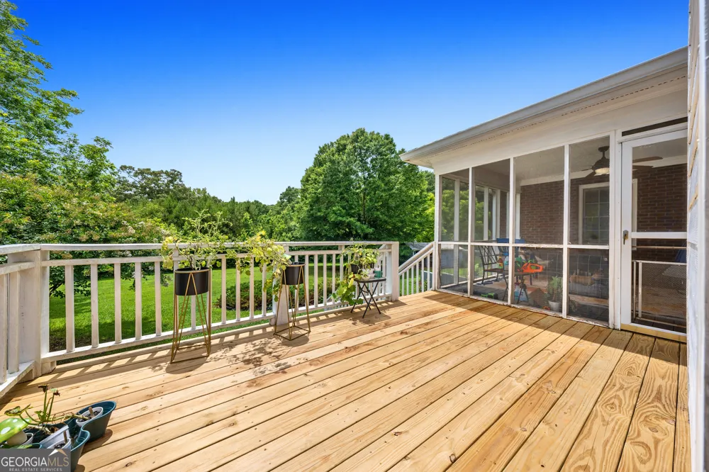 81 Valley RD Colbert, GA 30628