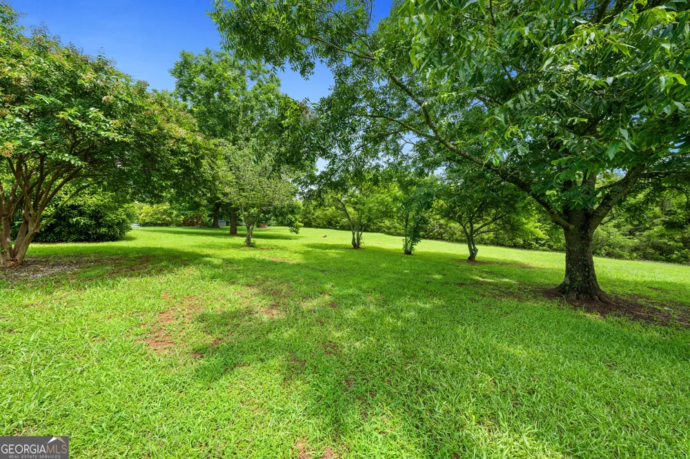 81 Valley RD Colbert, GA 30628