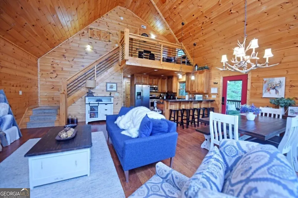 901 Stuart Mountain RD Mineral Bluff, GA 30559
