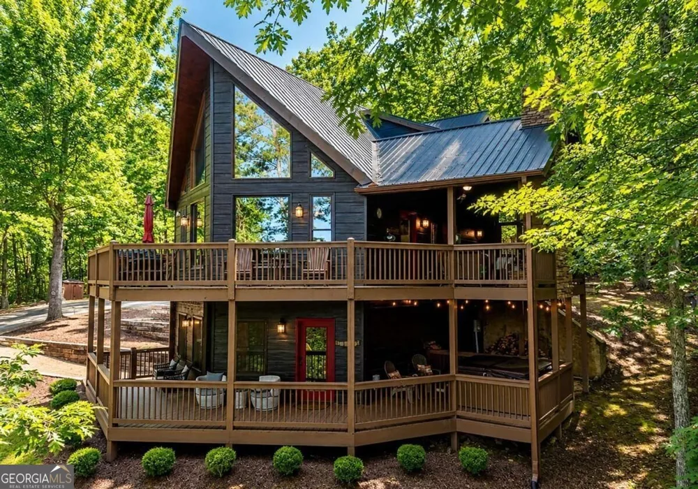 901 Stuart Mountain RD Mineral Bluff, GA 30559