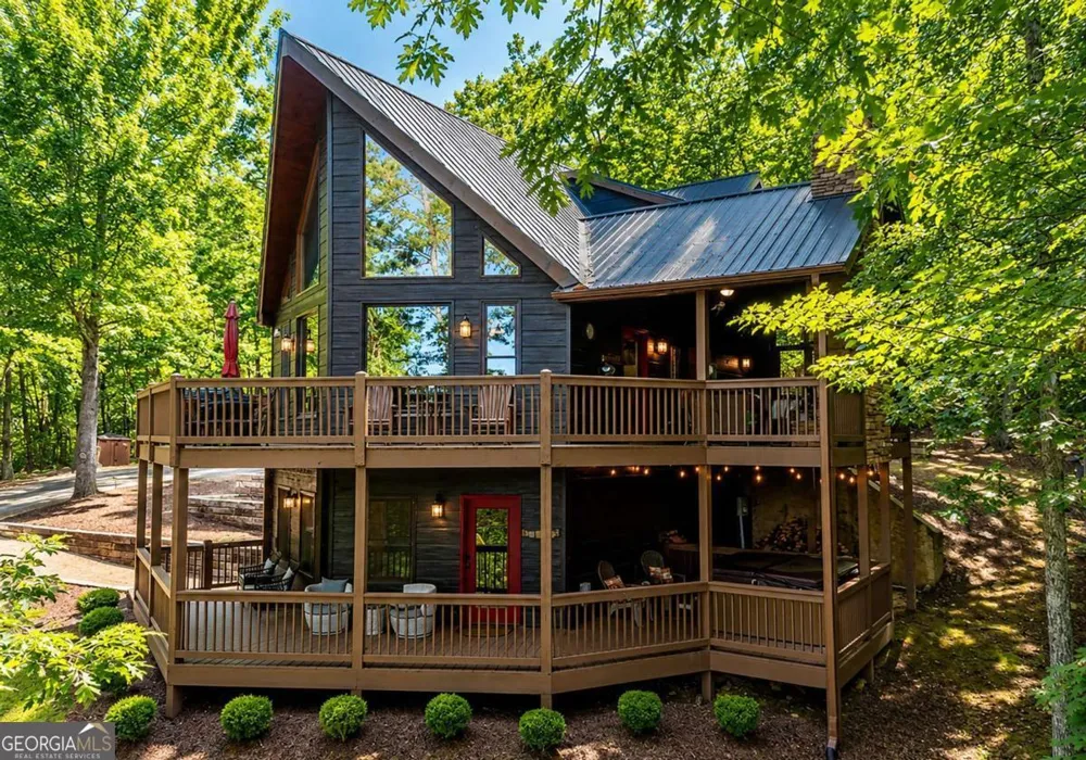 901 Stuart Mountain RD Mineral Bluff, GA 30559
