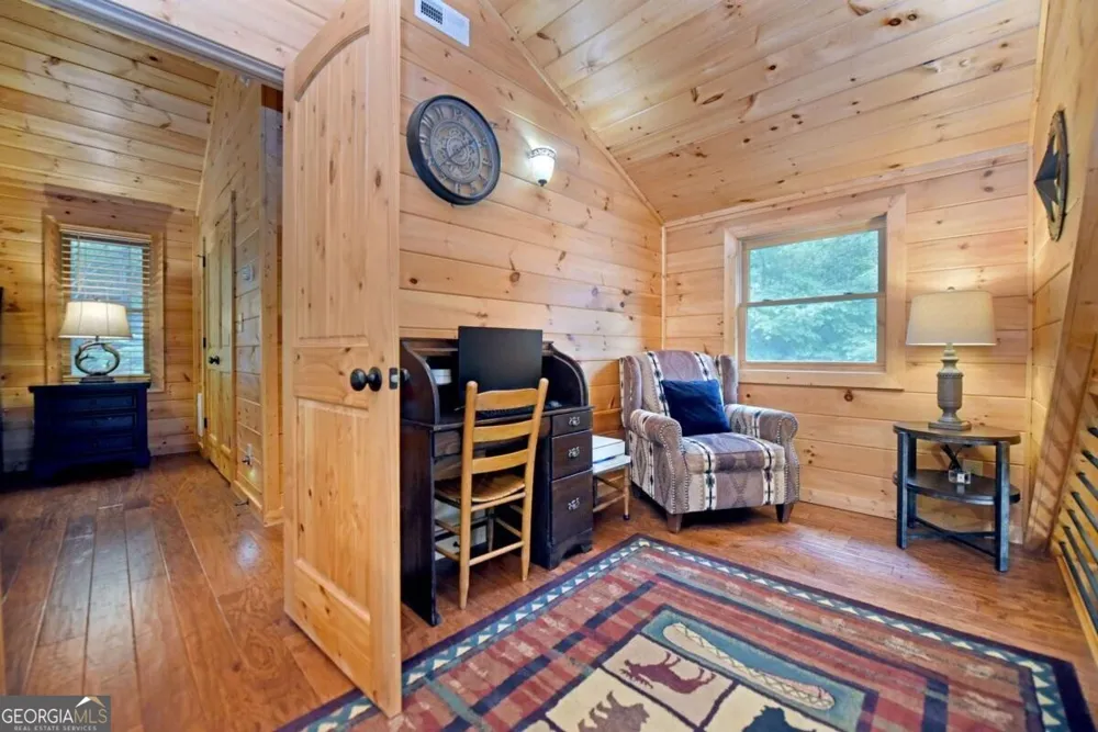 901 Stuart Mountain RD Mineral Bluff, GA 30559