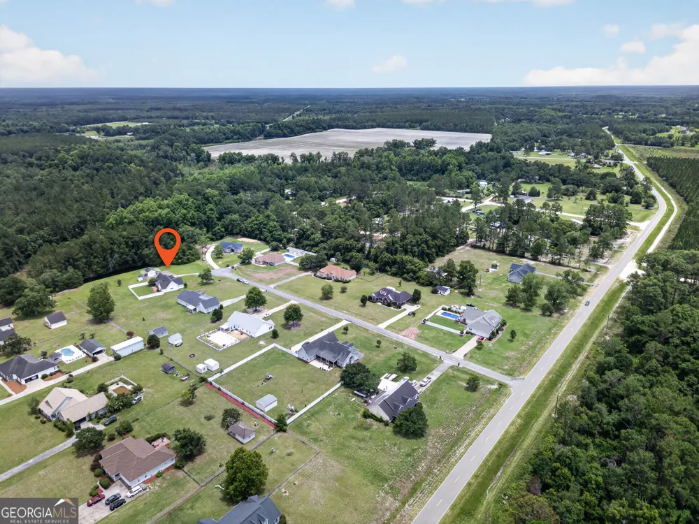 3808 DEER RUN DR Blackshear, GA 31516