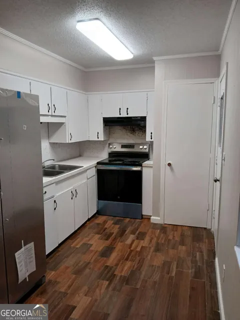 120 Foothill DR