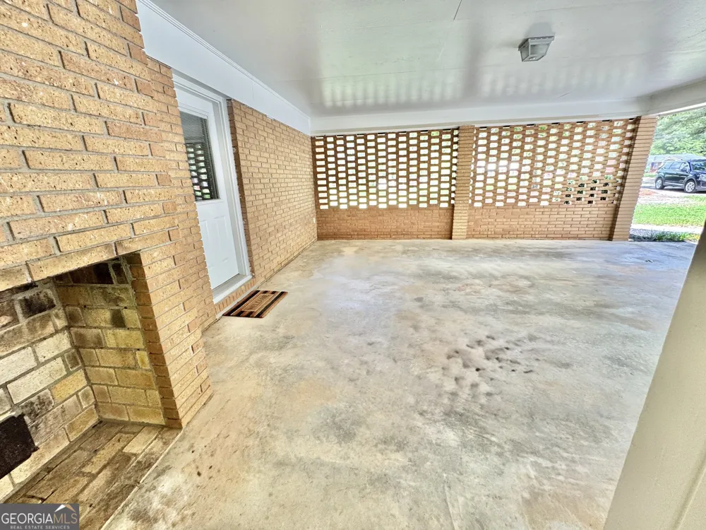 758 S Cherokee RD Social Circle, GA 30025