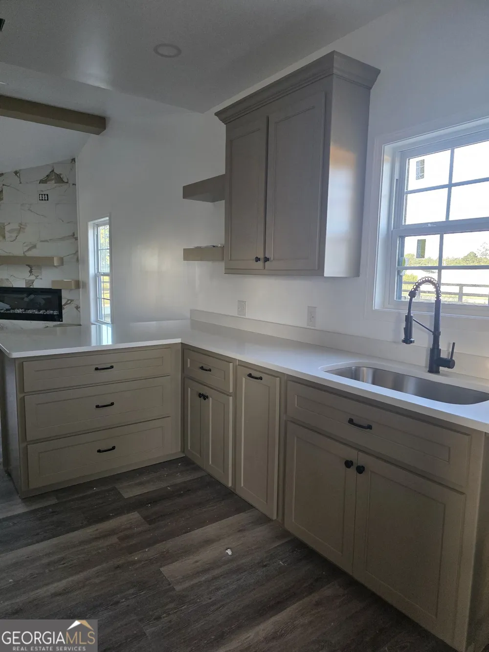 27 Elmwood Lane Baxley, GA 31513