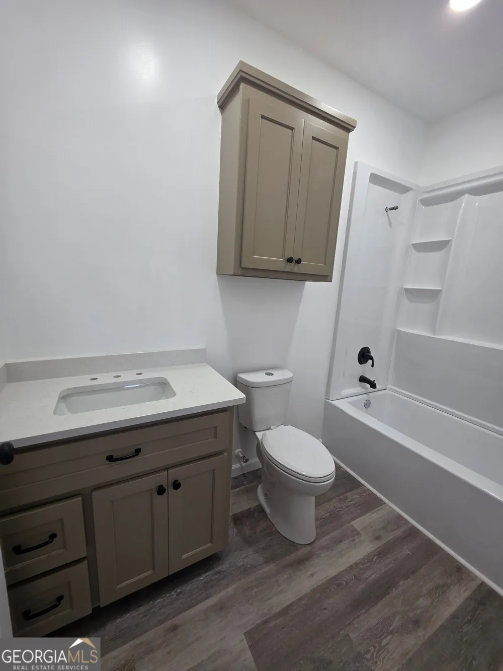 27 Elmwood Lane Baxley, GA 31513