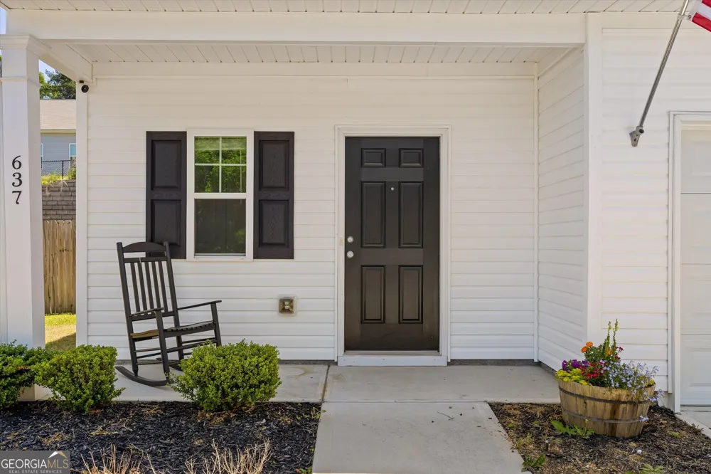 637 Collington CIR Dalton, GA 30721
