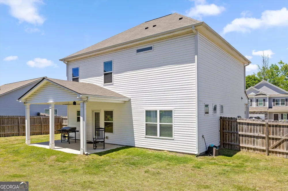 637 Collington CIR Dalton, GA 30721