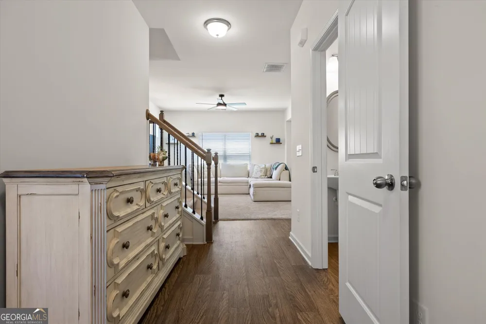 637 Collington CIR Dalton, GA 30721