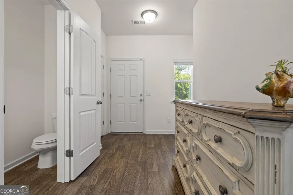 637 Collington CIR Dalton, GA 30721