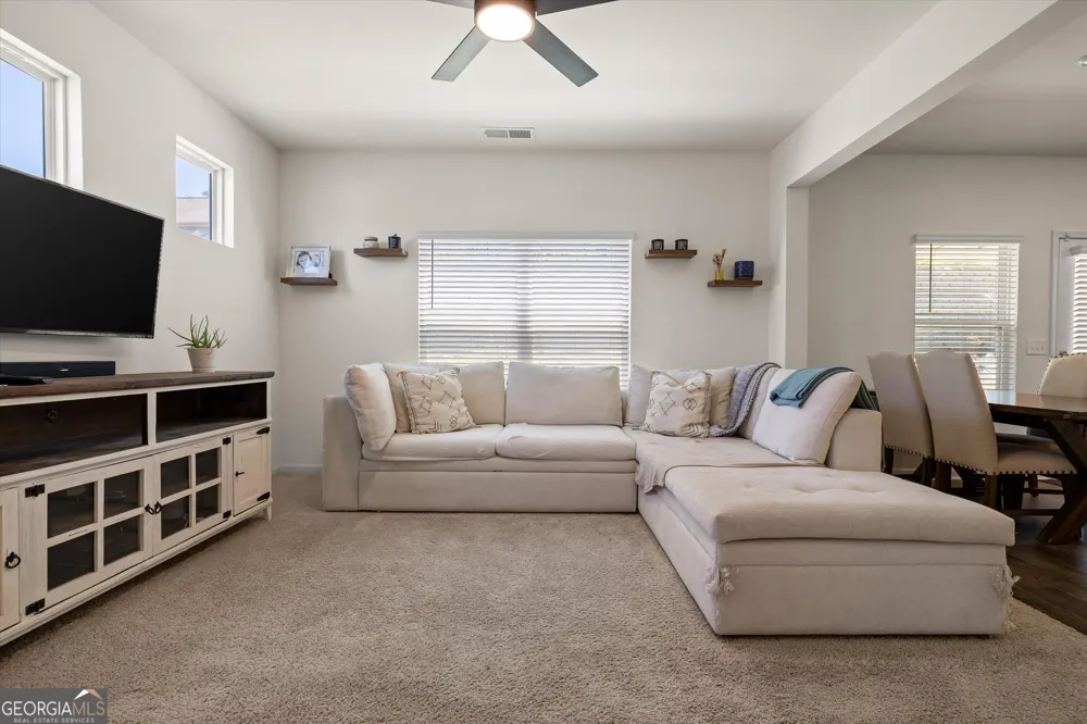 637 Collington CIR Dalton, GA 30721