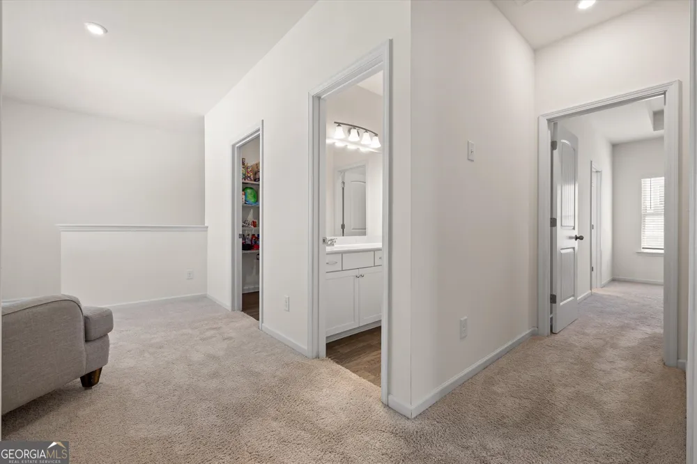 637 Collington CIR Dalton, GA 30721