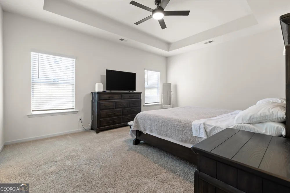 637 Collington CIR Dalton, GA 30721