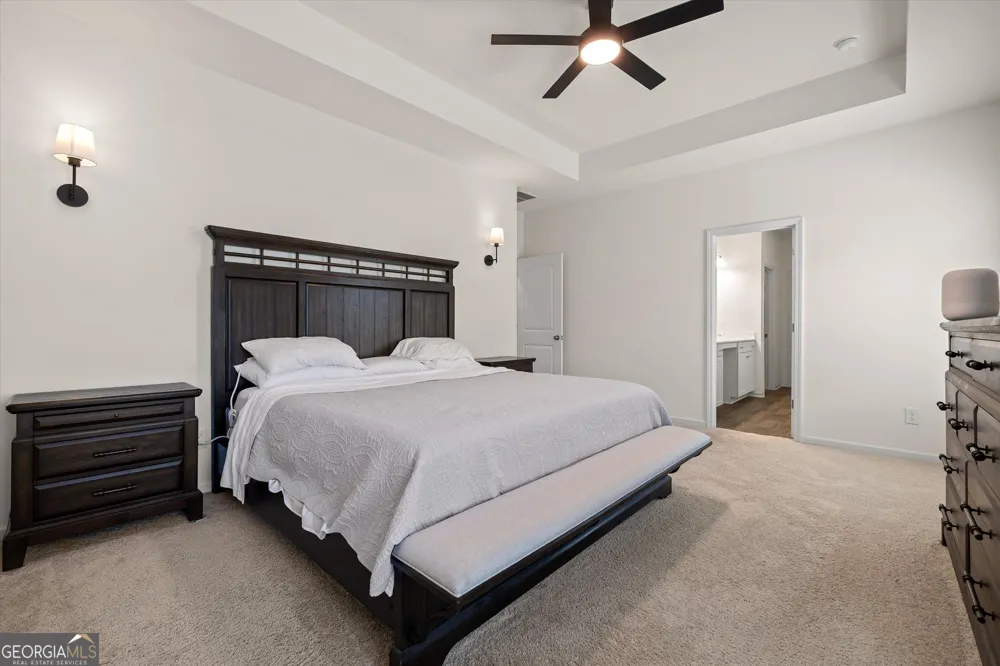 637 Collington CIR Dalton, GA 30721