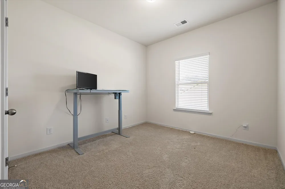 637 Collington CIR Dalton, GA 30721