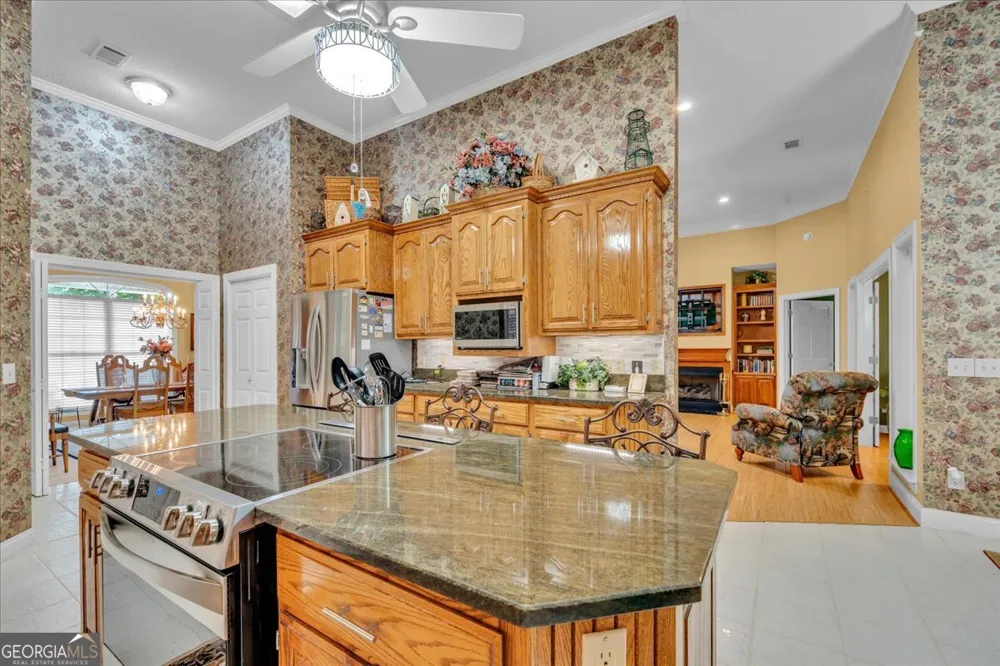 110 Governors WALK Kathleen, GA 31047