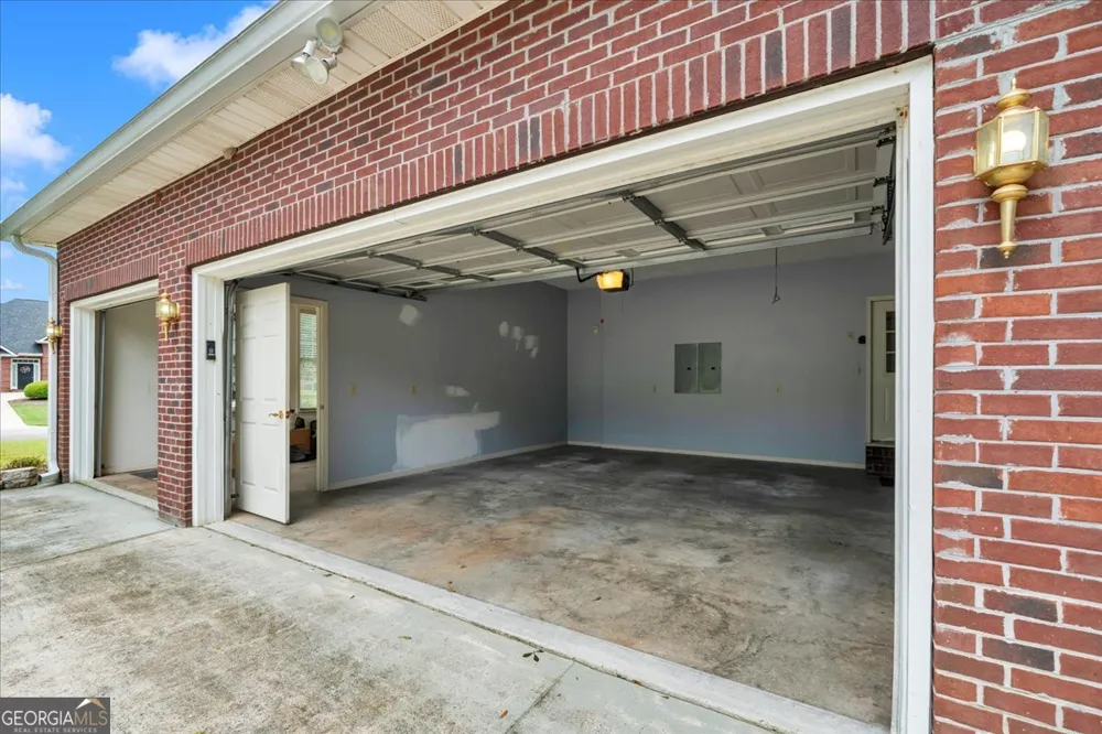 110 Governors WALK Kathleen, GA 31047