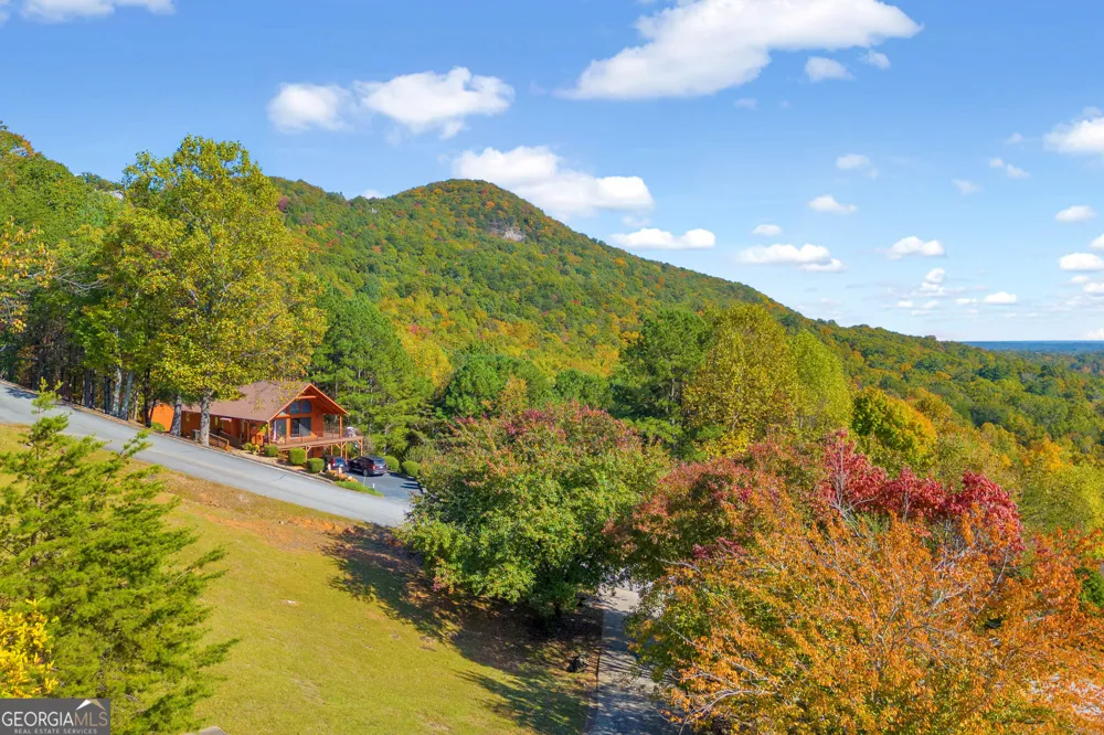 327 Starlight DR Sautee Nacoochee, GA 30571