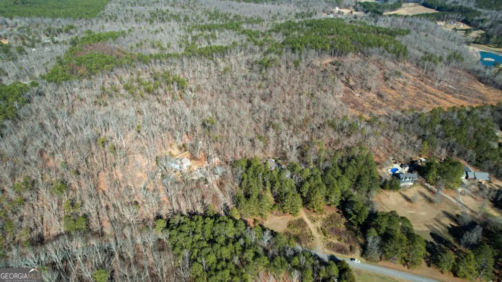 0001 Bozeman RD NW White, GA 30184