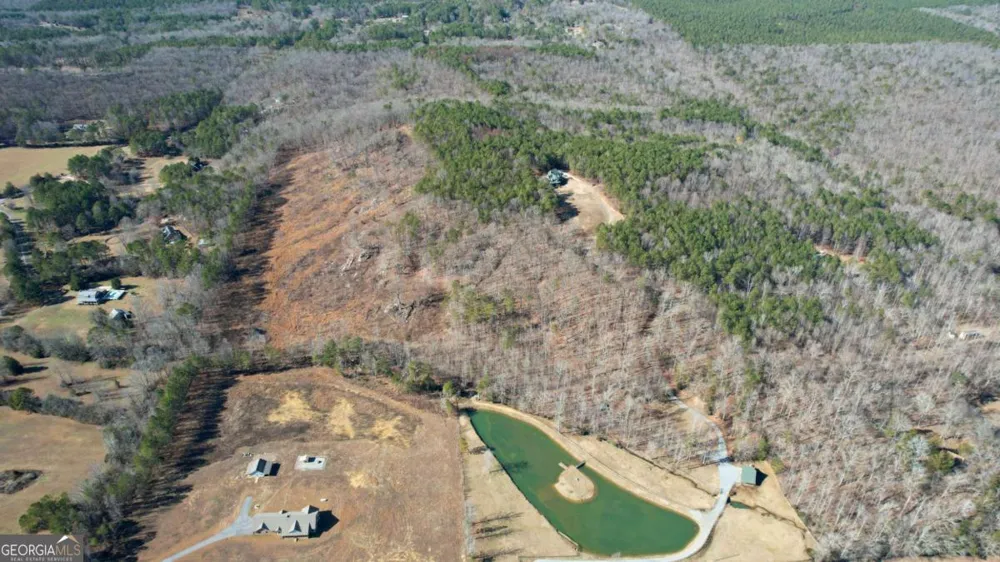 0001 Bozeman RD NW White, GA 30184