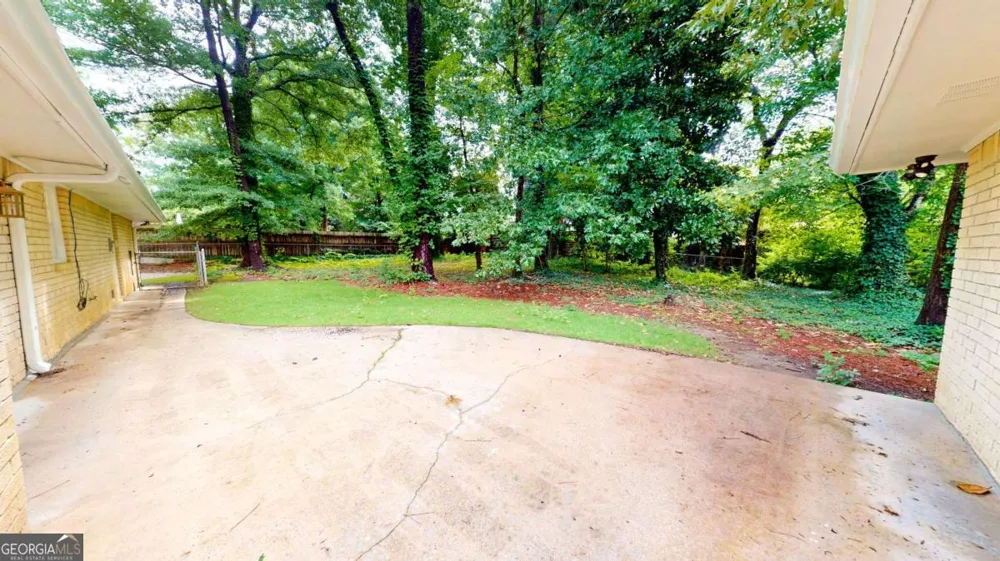 4765 Luray DR Dunwoody, GA 30338