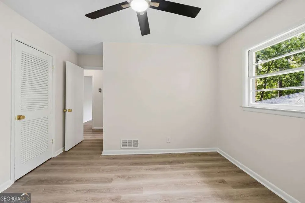 4765 Luray DR Dunwoody, GA 30338