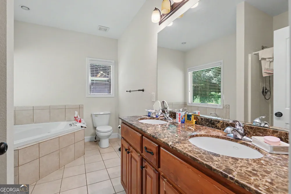 2057 Gallatin RD Young Harris, GA 30582