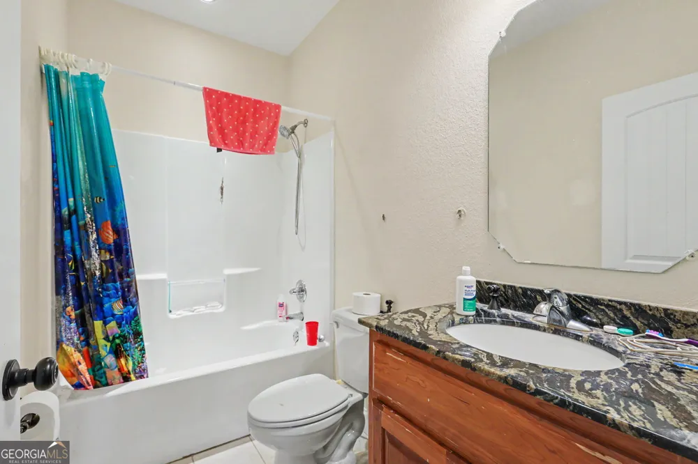 2057 Gallatin RD Young Harris, GA 30582