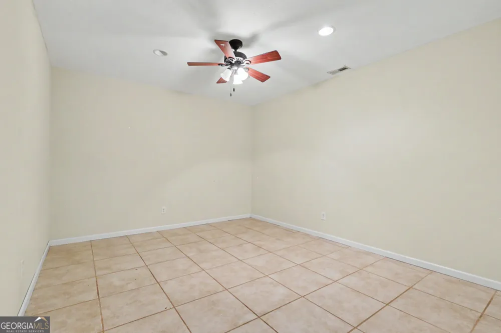 2057 Gallatin RD Young Harris, GA 30582