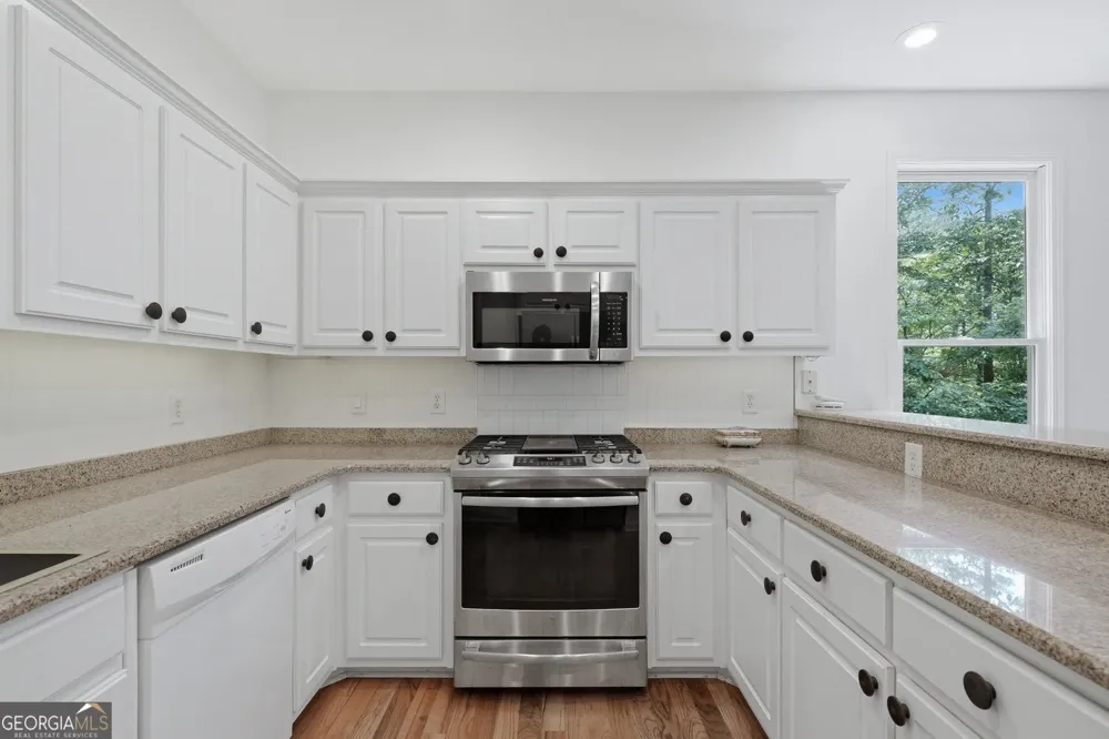 222 Bellflower DR Jasper, GA 30143