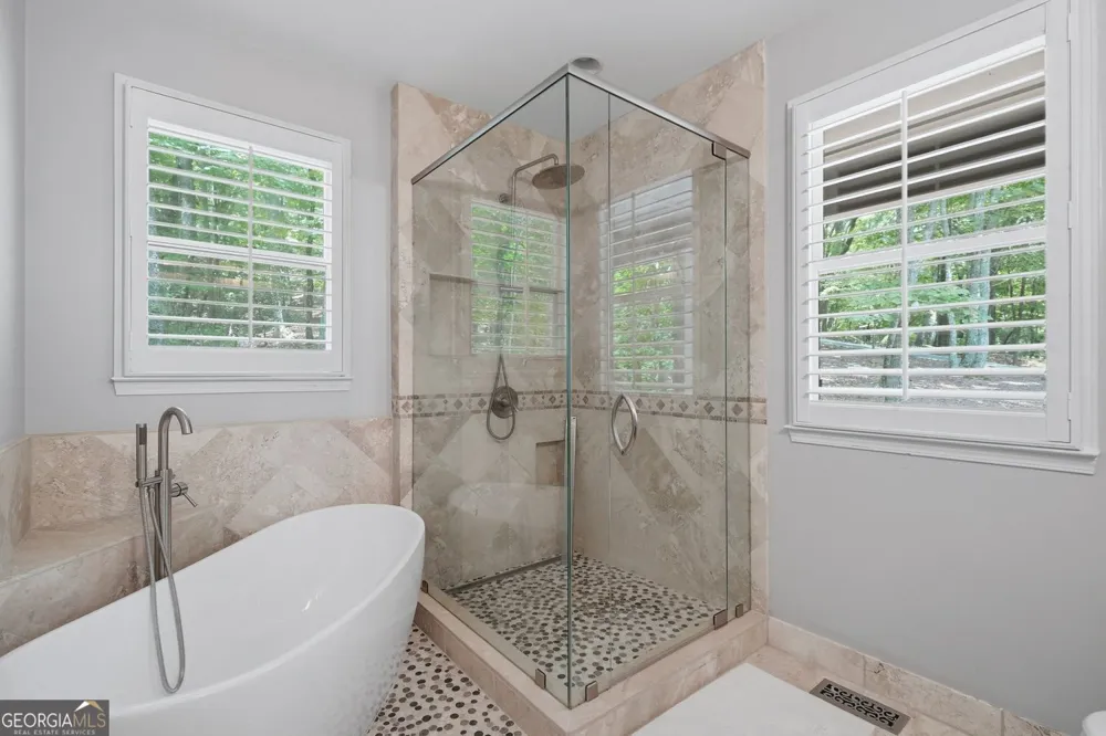 222 Bellflower DR Jasper, GA 30143