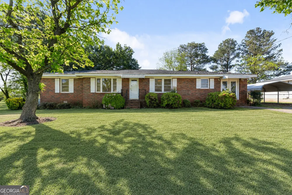55 Maurice Way Lavonia, GA 30553