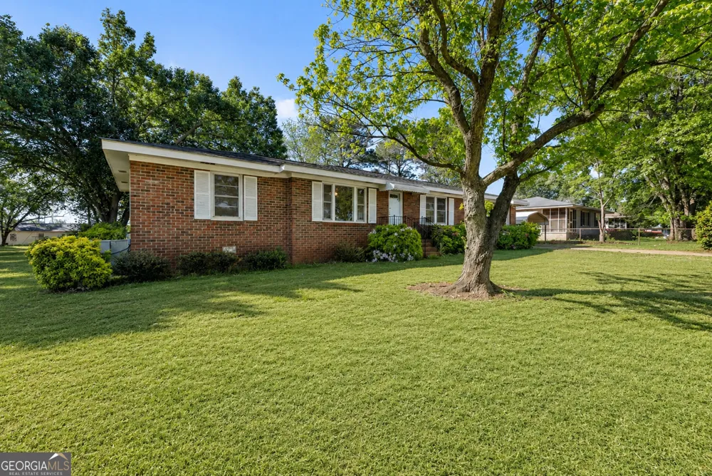 55 Maurice Way Lavonia, GA 30553