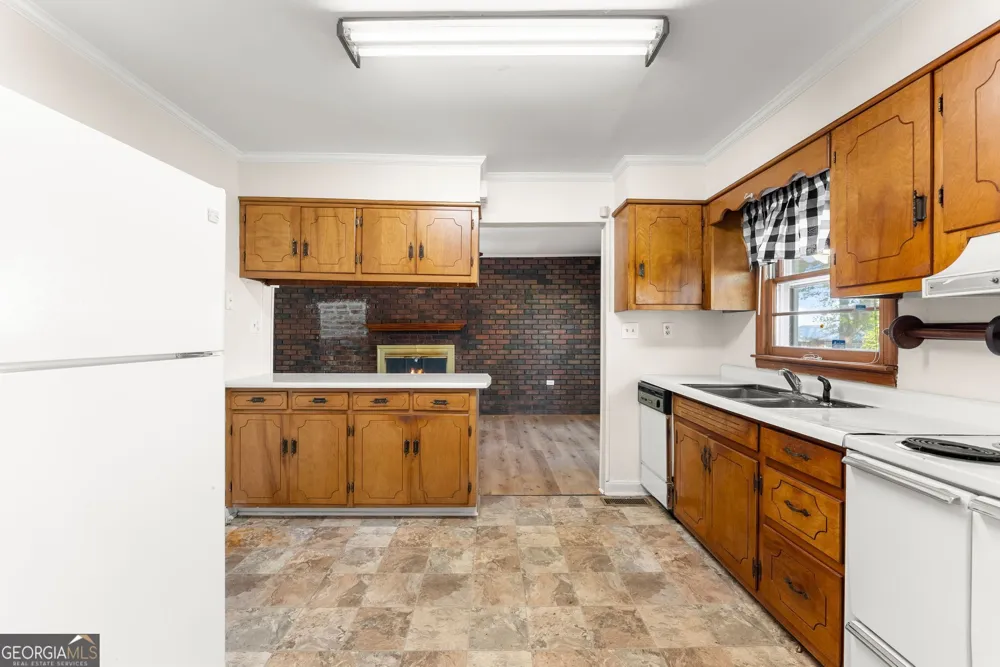 55 Maurice Way Lavonia, GA 30553