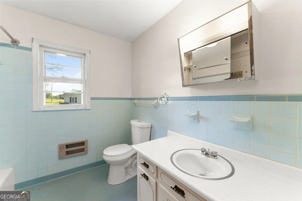 55 Maurice Way Lavonia, GA 30553