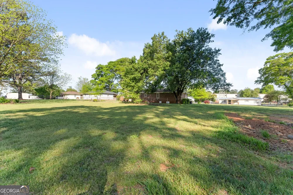 55 Maurice Way Lavonia, GA 30553