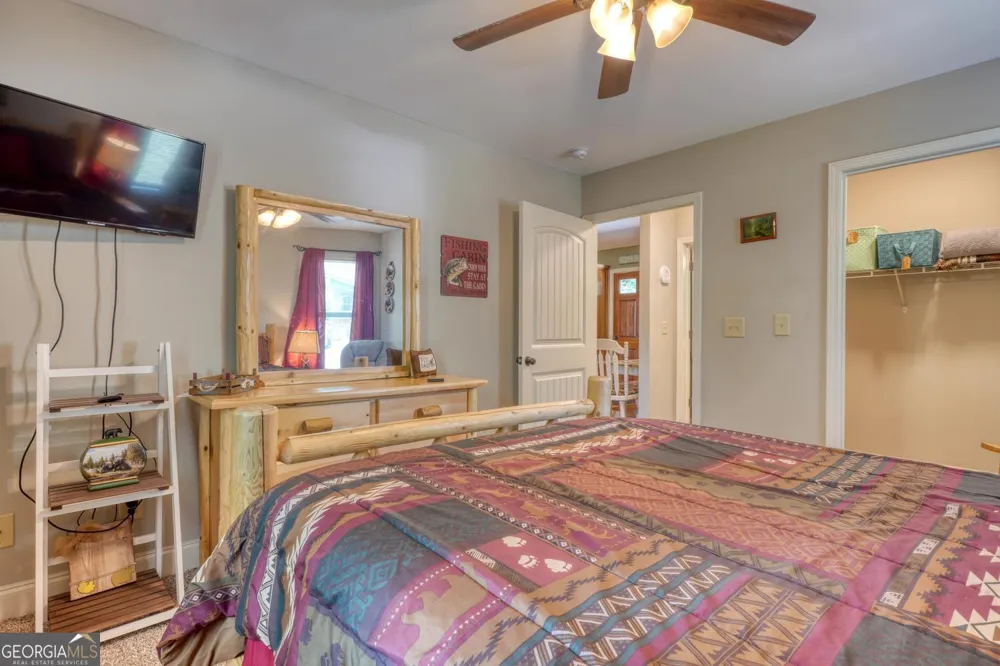 2270 Valley View DR Hiawassee, GA 30546