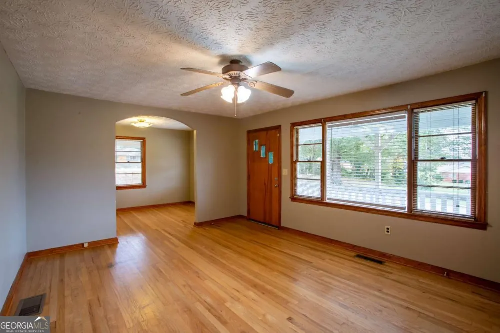 133 Nelson ST Monroe, GA 30655