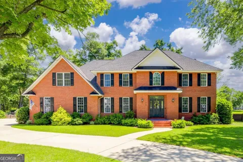 152 Cambridge DR